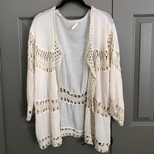 NWOT Anthropologie shawl/cardigan